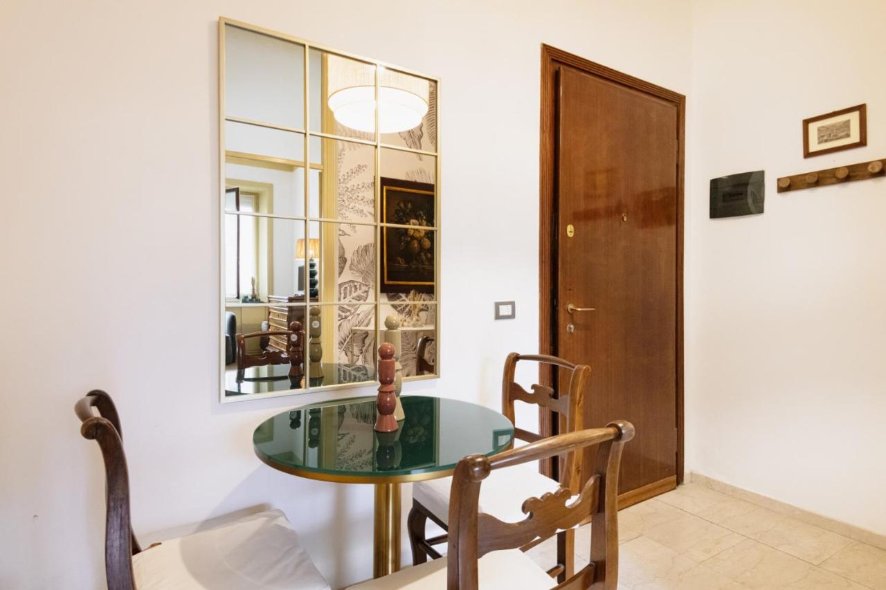 Easylife - Dimora Di Classe In Zona Conciliazione 米兰 外观 照片